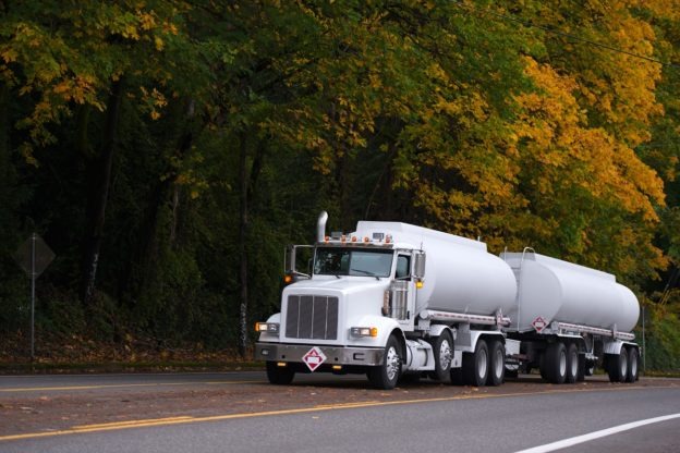 Five Best Safety Practices for Semi Drivers