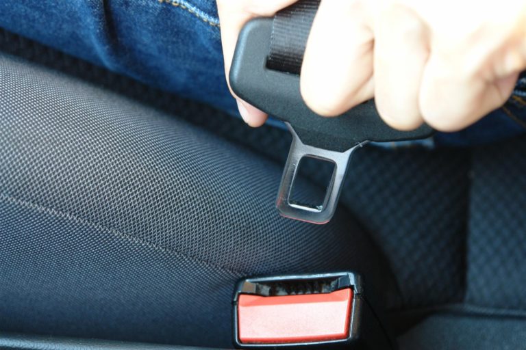 Facts About Seat Belts All Truck Drivers Should Know