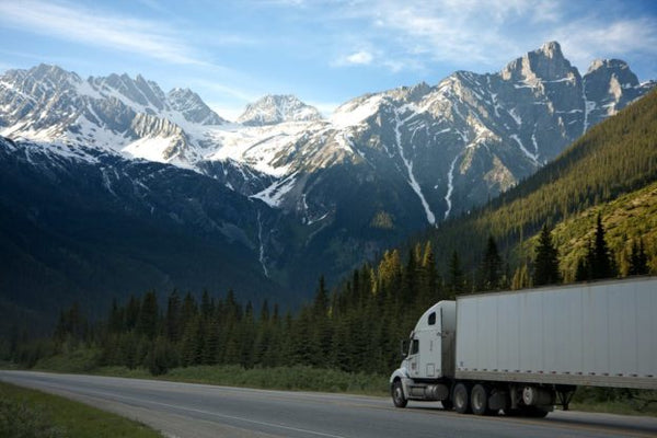 Five Ways Truckers Can Save Money on the Road