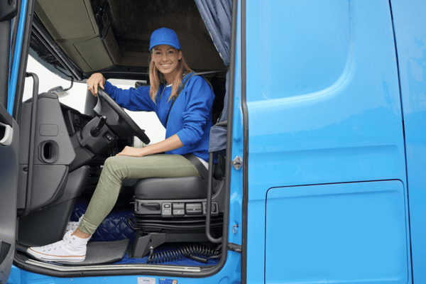 Essential Tips for Women Truck Drivers